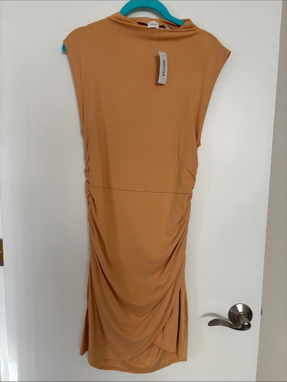 NWT Aritzia Wilfred Sleeveless Ruched Midi Dress